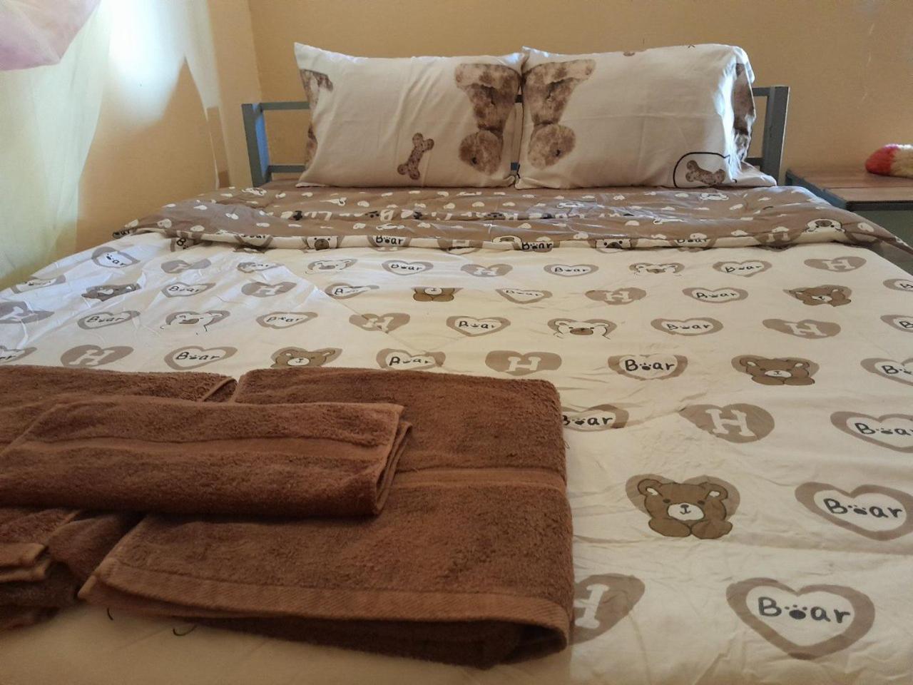 Golden Snake Guesthouse Beach Koh Rong Sanloem Buitenkant foto